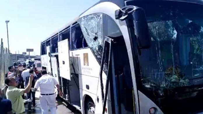 Explosión deja al menos 17 turistas heridos en El Cairo